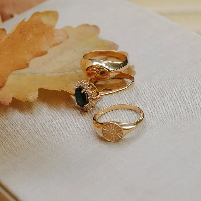 Pinky Shining Sun Ring