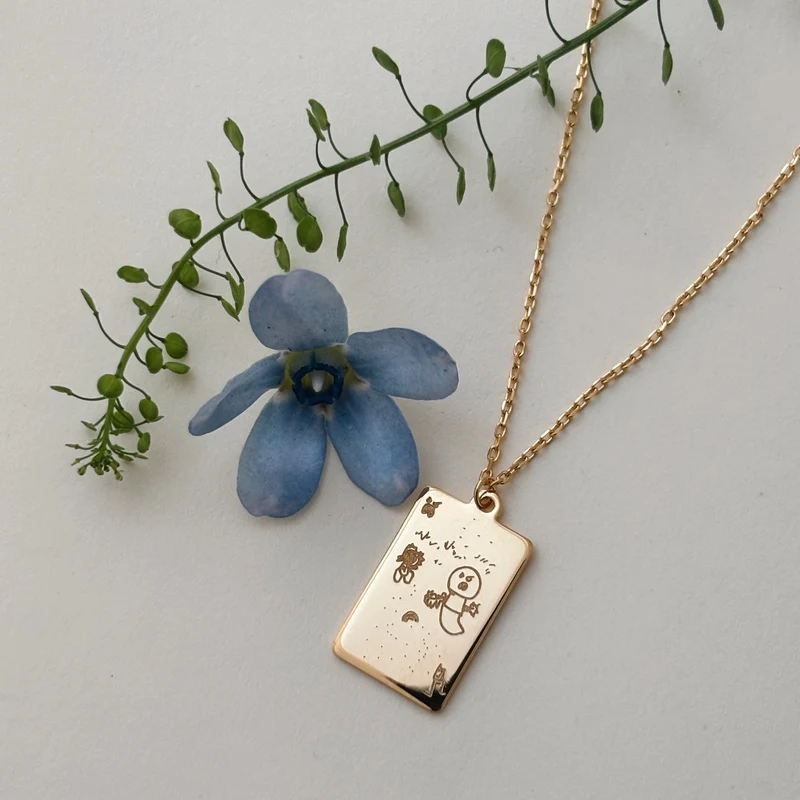 Engraved Square Petite Anhänger