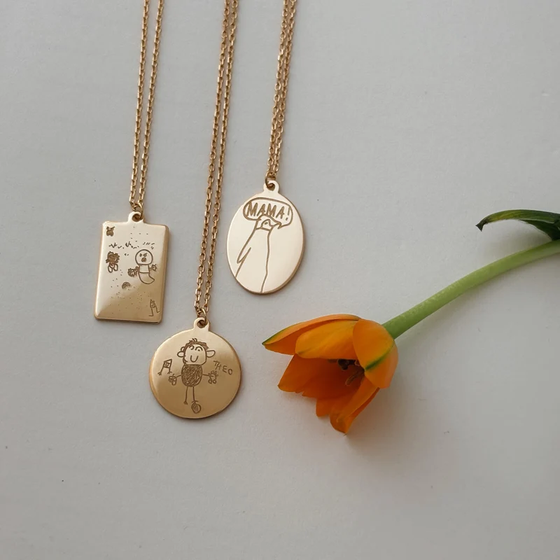 Engraved Ellipse Petite Anhänger