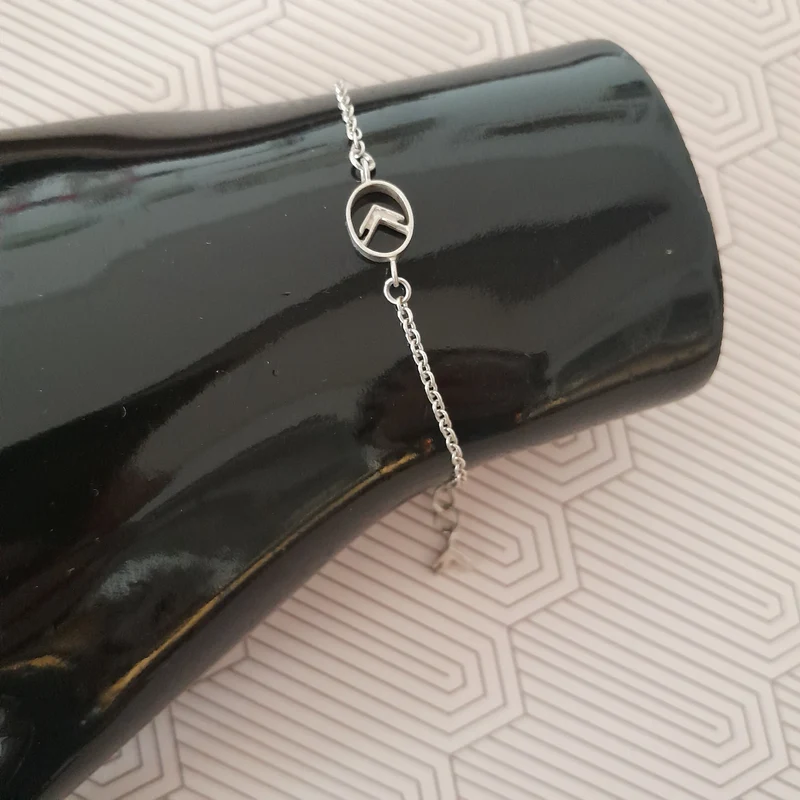 Logo bracelet