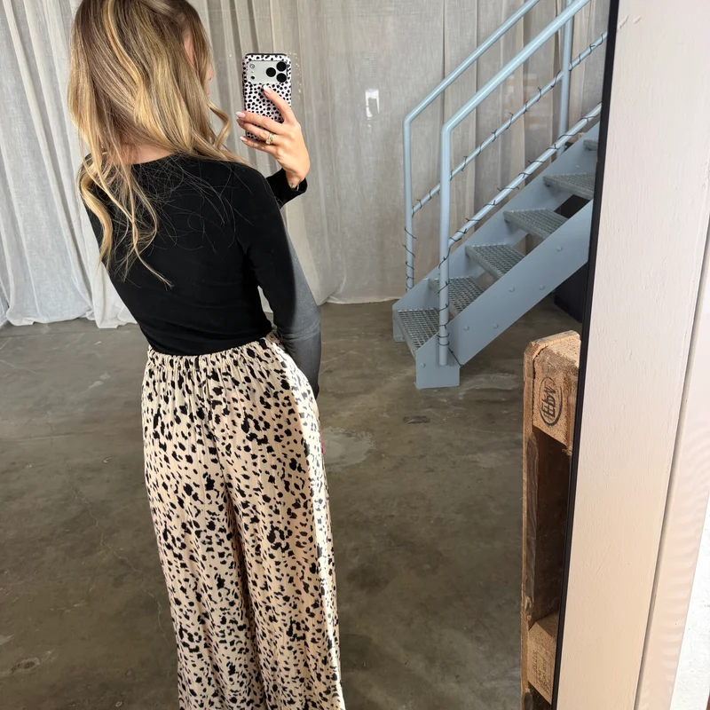 Basic Stoffhose Stains - Creme x Schwarz