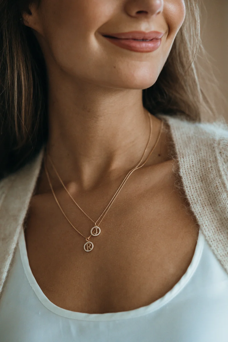 Letter Sparkle Pendant Ketting - Verguld - Ketting met Initialen
