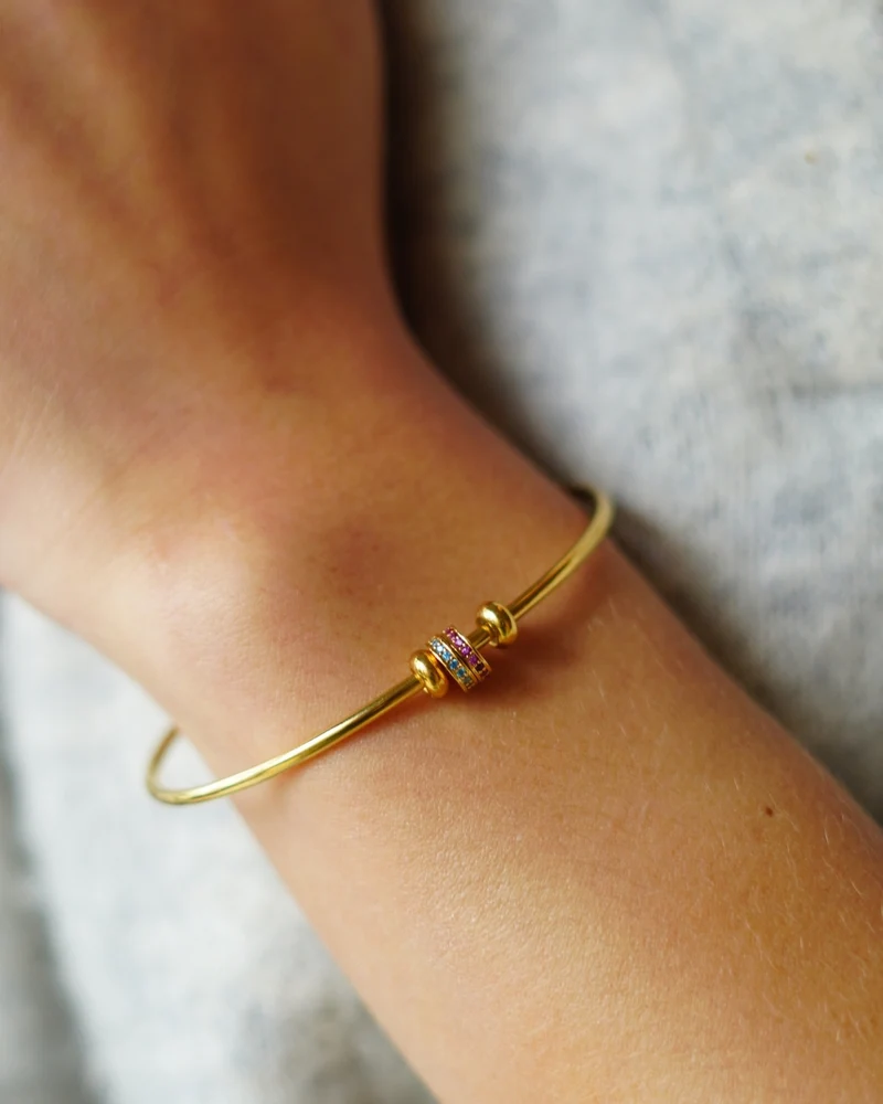 Geboortesteen Disc Bangle - Verguld - Gepersonaliseerde Armband