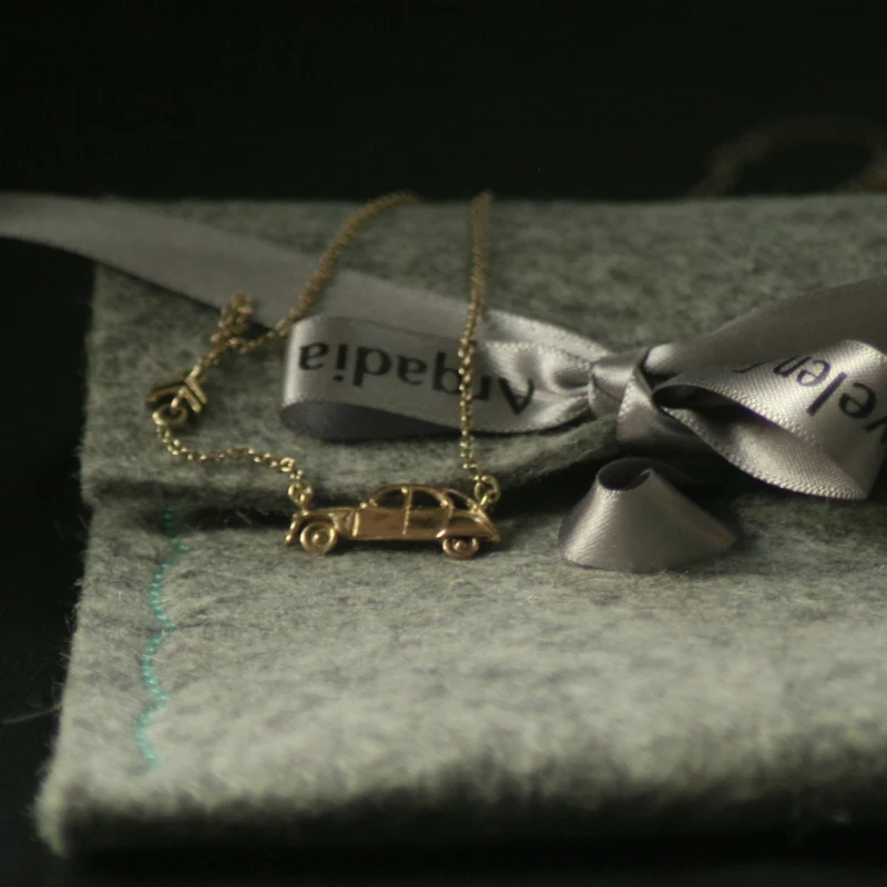Car necklace with chevron