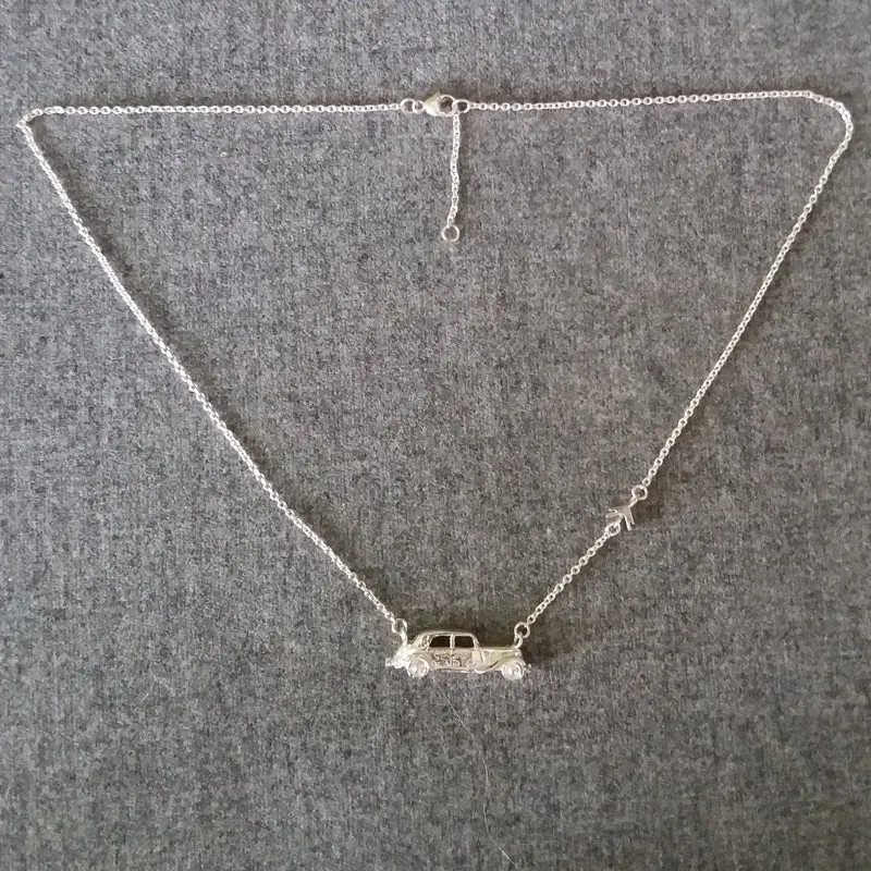 Car necklace with chevron