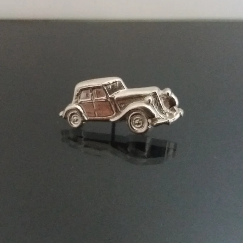 Citroën Traction 2D pendant