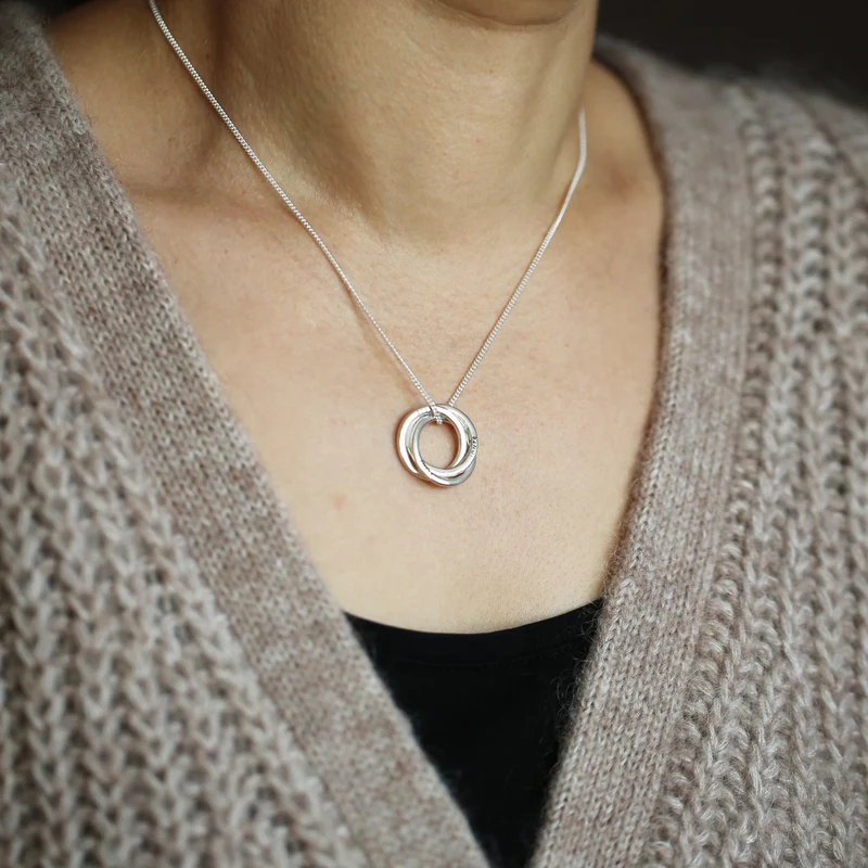 Familienkette verschlungene Ringe 2cm
