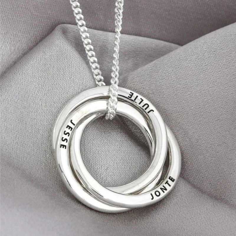 Zarte Silberkette mit Gravur 3 Ringe 2cm