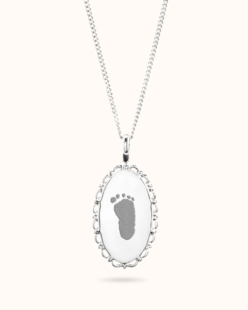 Hand- en Voetafdruk Vintage Oval Ketting - Zilver - Gepersonaliseerde Ketting