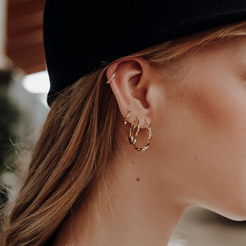 Makarna Hoops - 14 K Massivgold