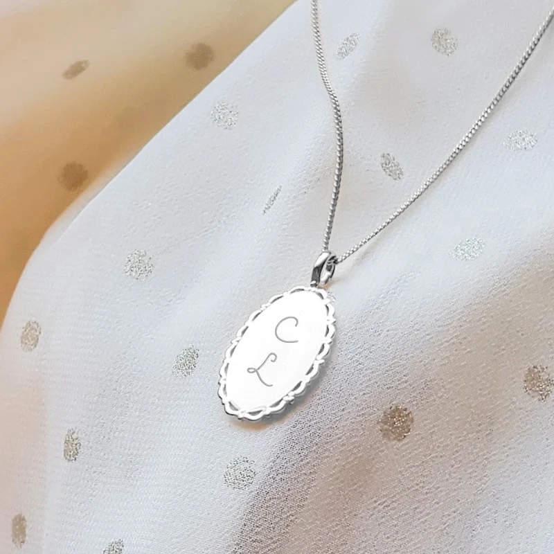 Vintage Oval Ketting met naam - Zilver - Gepersonaliseerde Ketting