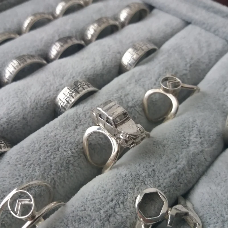 Car ring