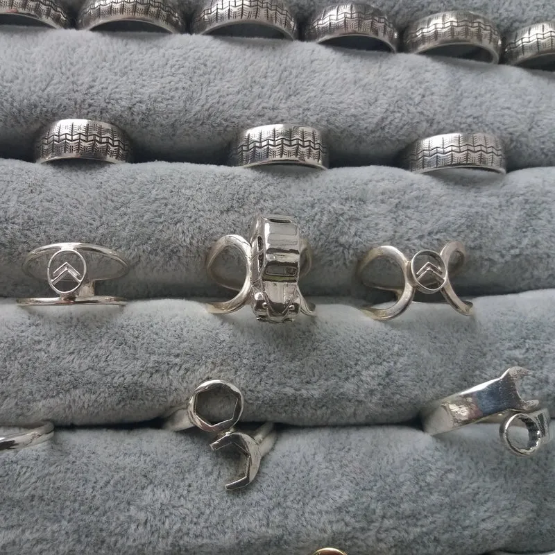 Car ring