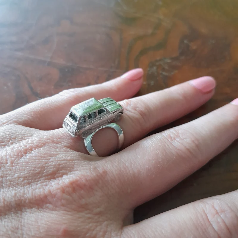 Car ring