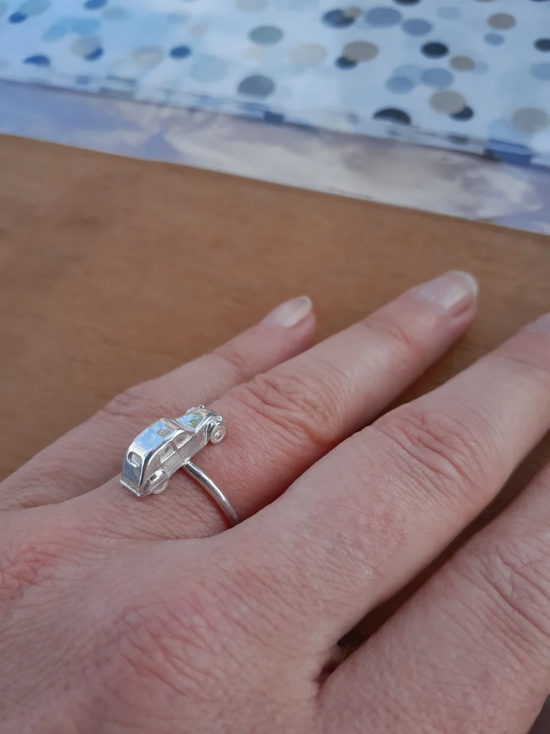 Car ring
