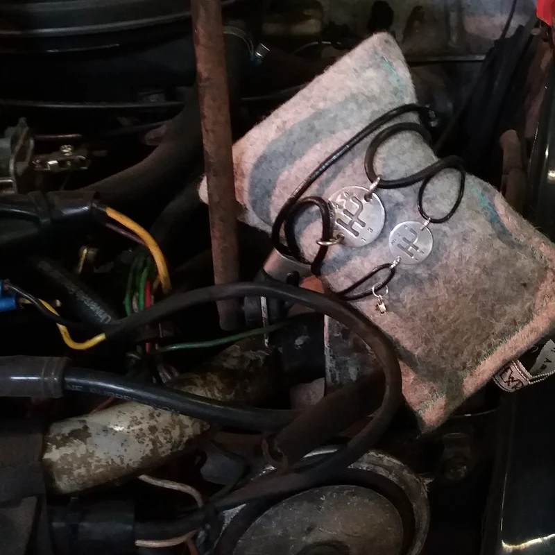 Gear Shift Pattern leather bracelet