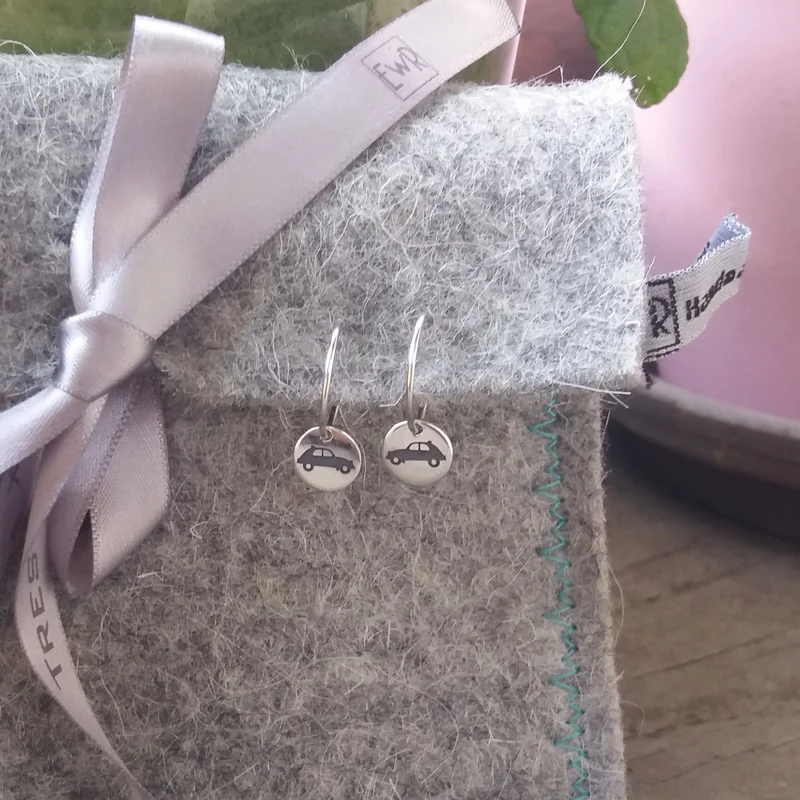 Car silhouette earstuds