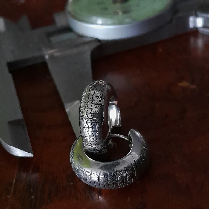 Tire ring earrings
