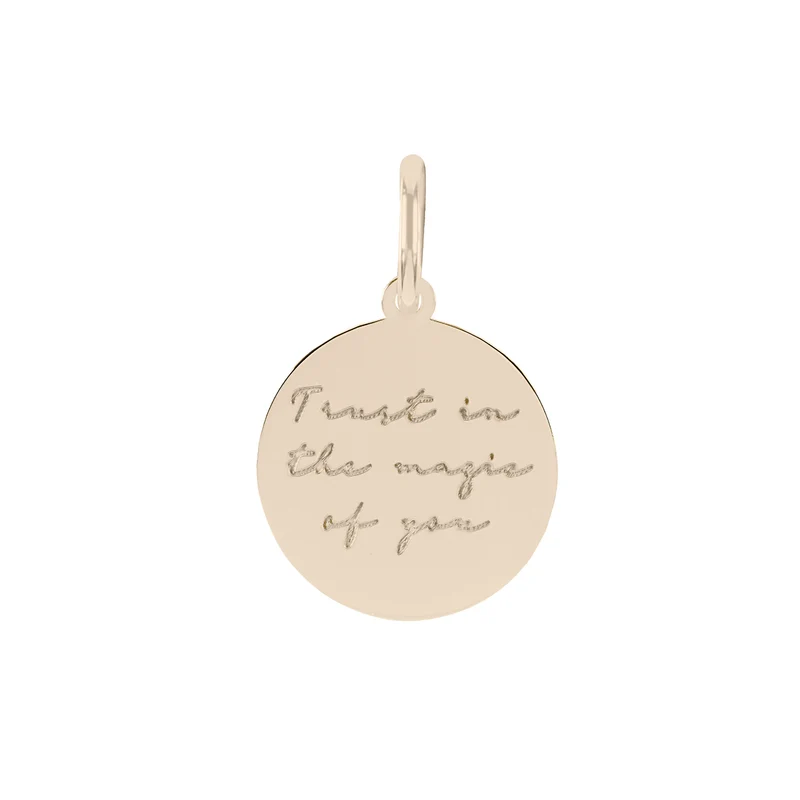 Engraved Round Anhänger - 14 K Massivgold