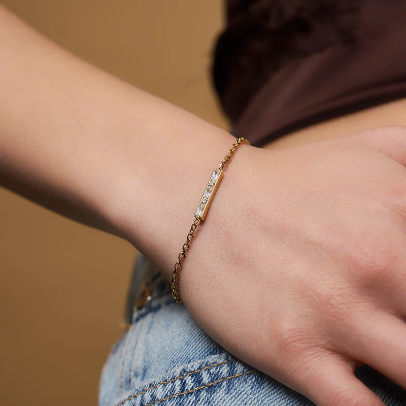 T-Bar Crystal Pendant Bracelet