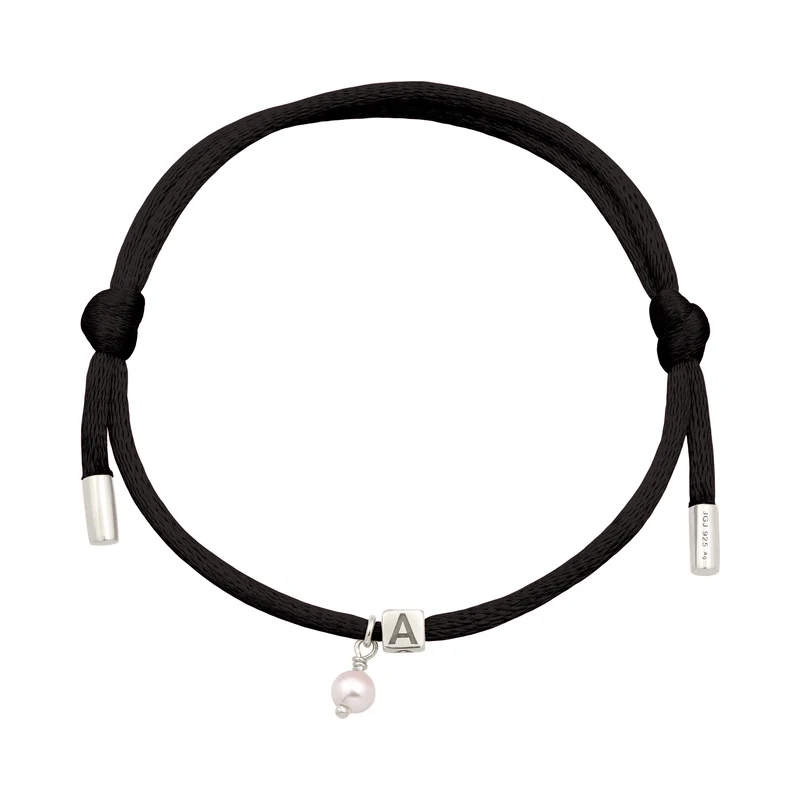 Armband Würfel Gravur | Swarovski® Perle & Satin (Lila)