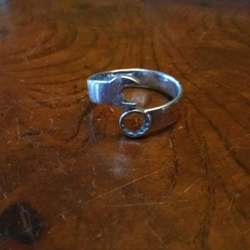 Wrench ring
