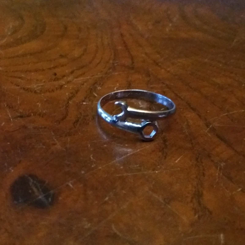 Wrench ring