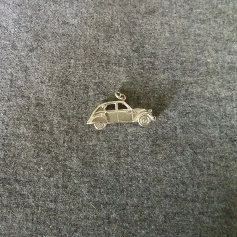 2cv4 large
