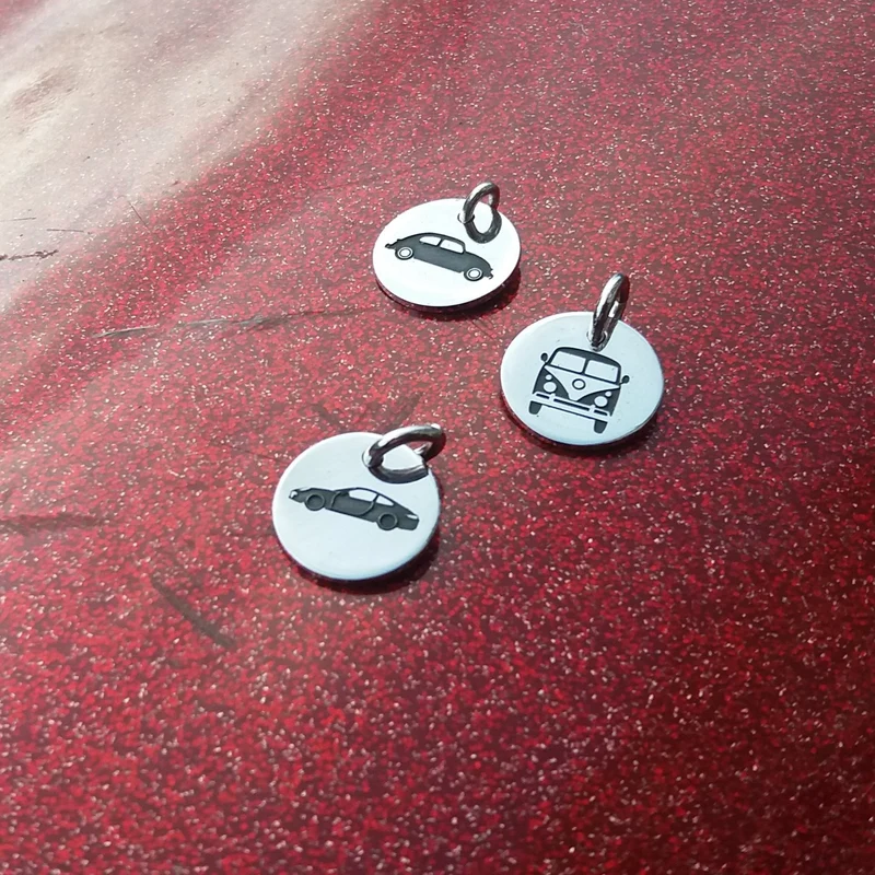Car silhouette pendant