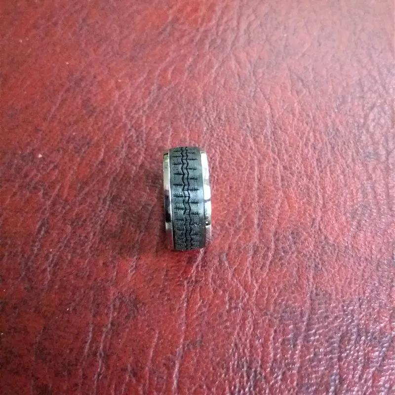 Carbon tire ring