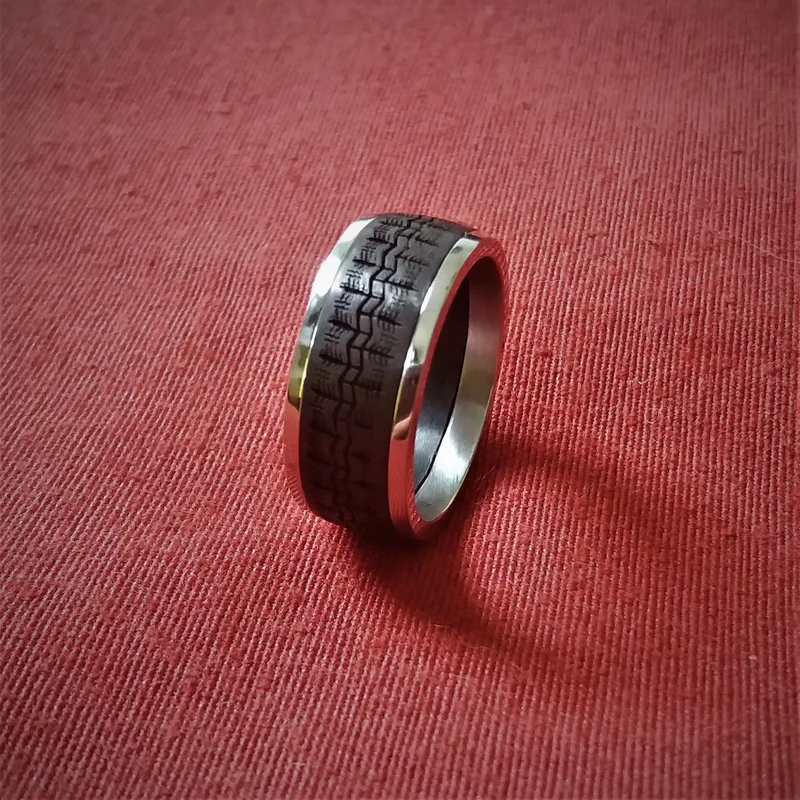 Carbon tire ring