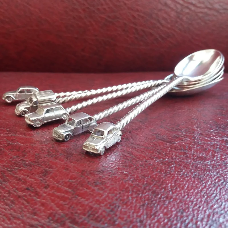 Car spoon