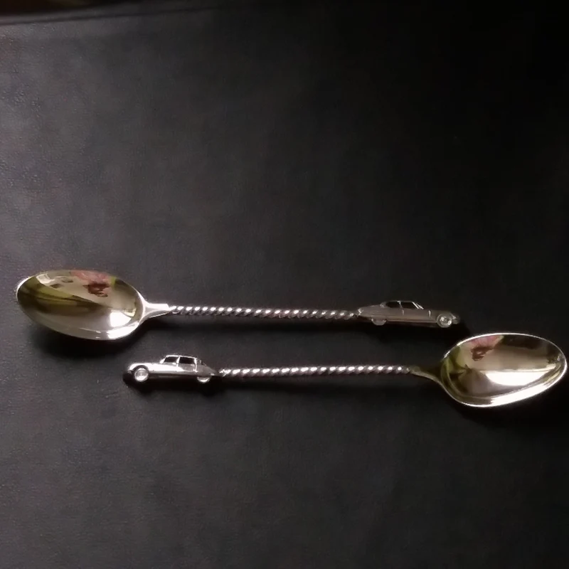 Car spoon