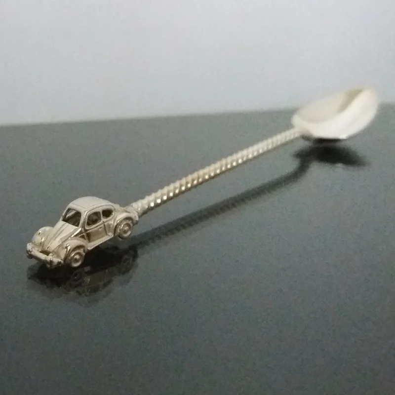 Car spoon