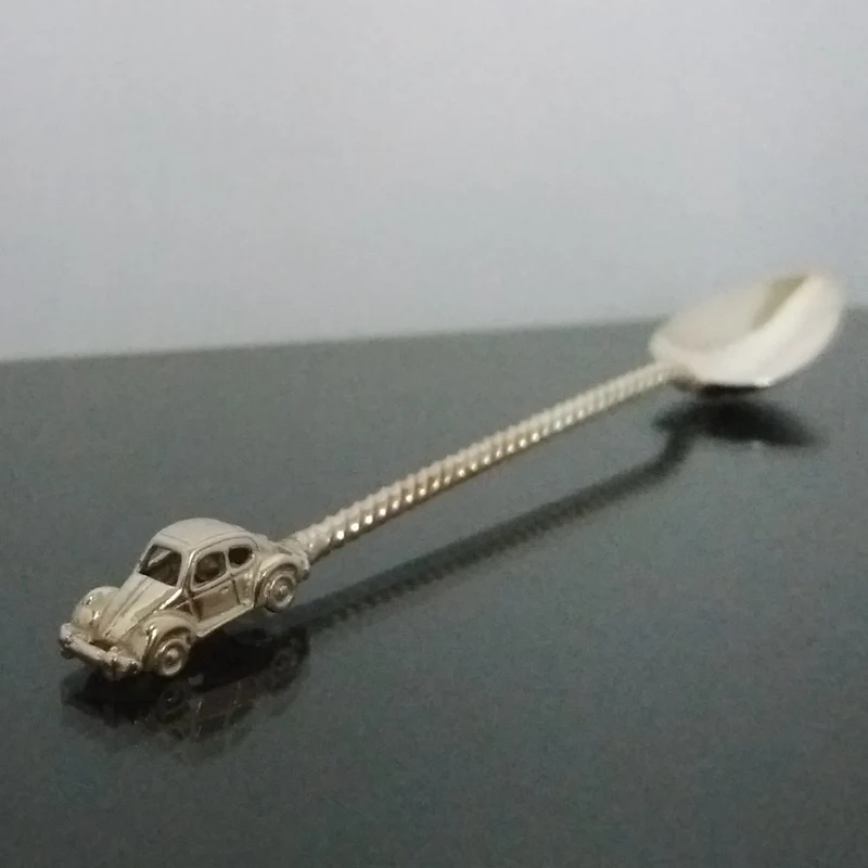 Car spoon