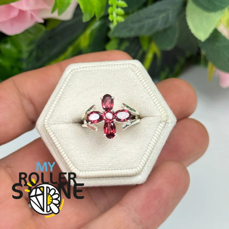 Silberring mit geschliffenem Granat Nr. 5178