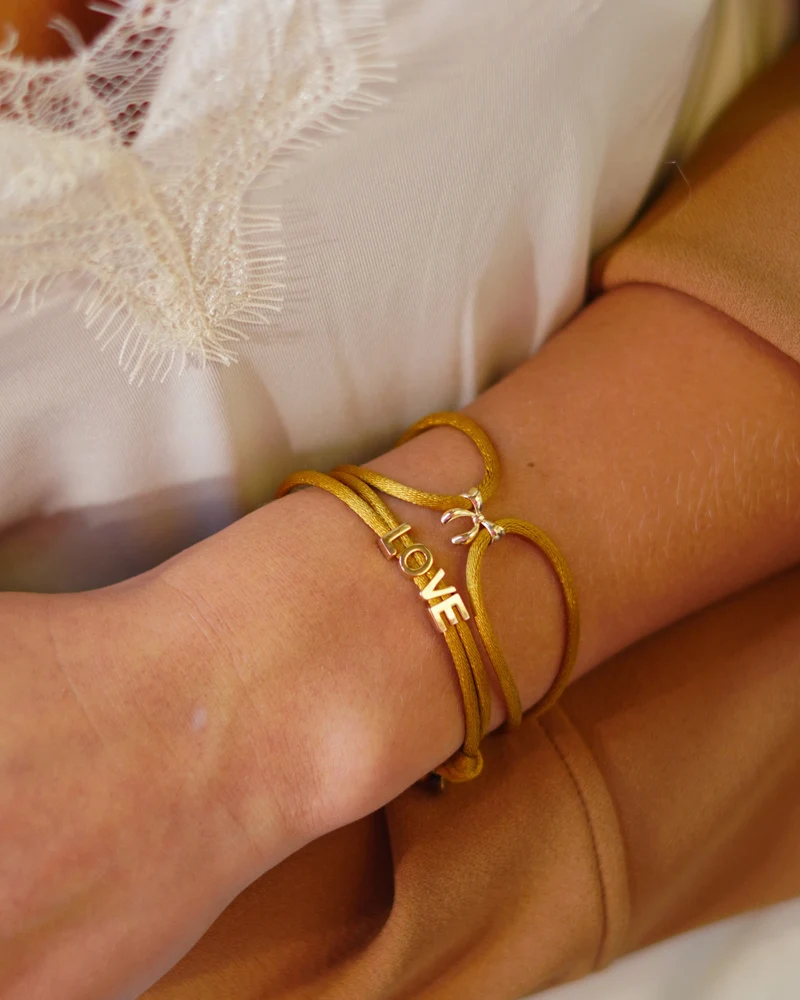 Armband met 14k Gouden Strikje - 14k Solid Gold