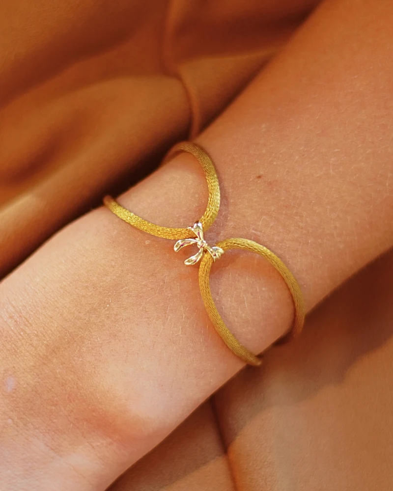 Armband met 14k Gouden Strikje - 14k Solid Gold