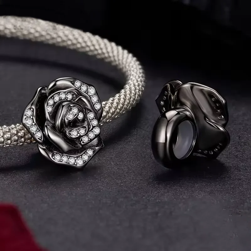 Midnight Bloom Rose Stopper | CZ EN