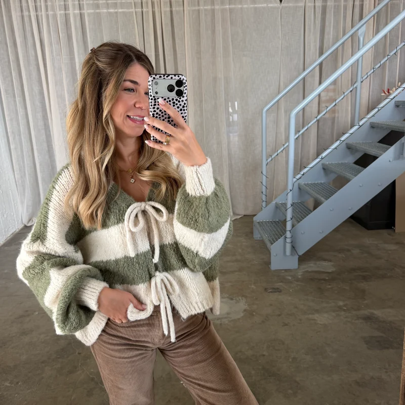 Strickjacke Bella - Olive x Creme