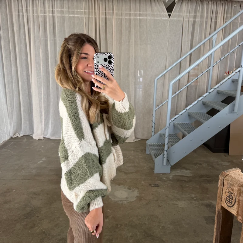Strickjacke Bella - Olive x Creme