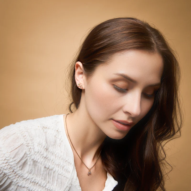 Amour Earstuds