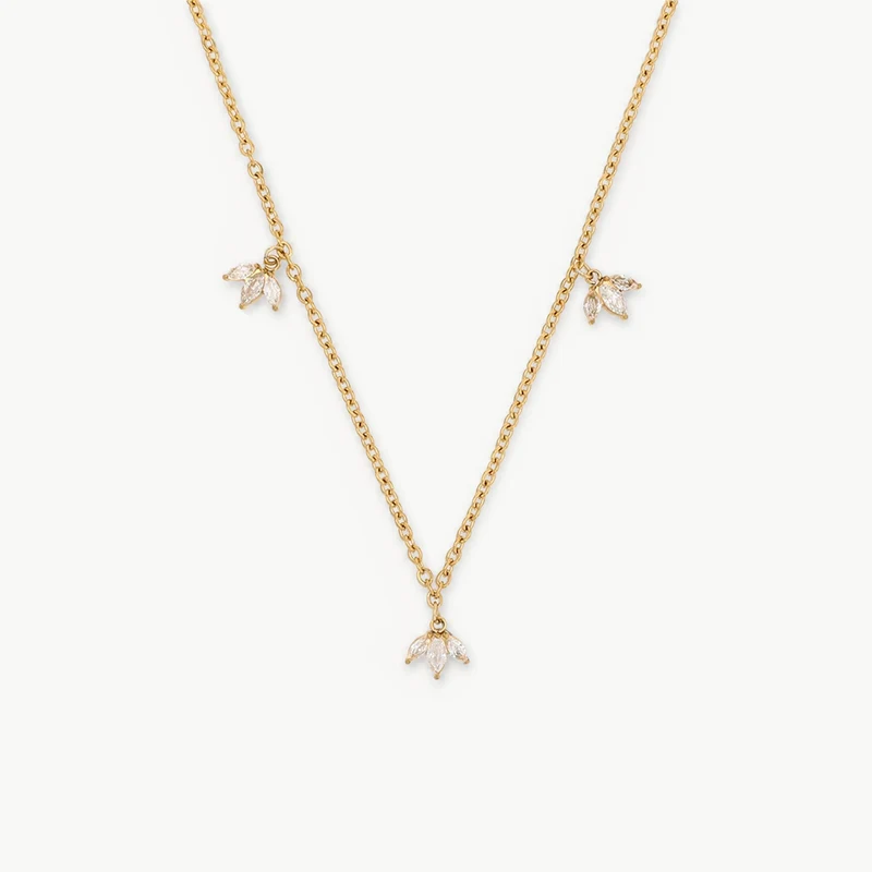 Pure Leaf Charm Necklace Gold