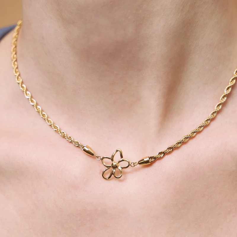 Flower Necklace