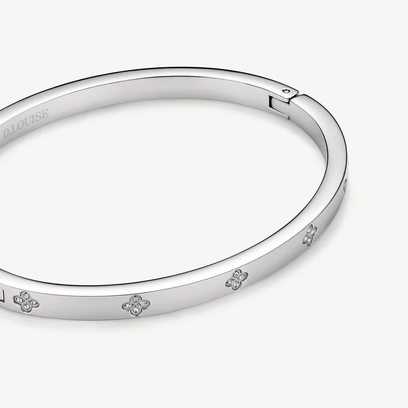 Silver Slim Clover Bangle