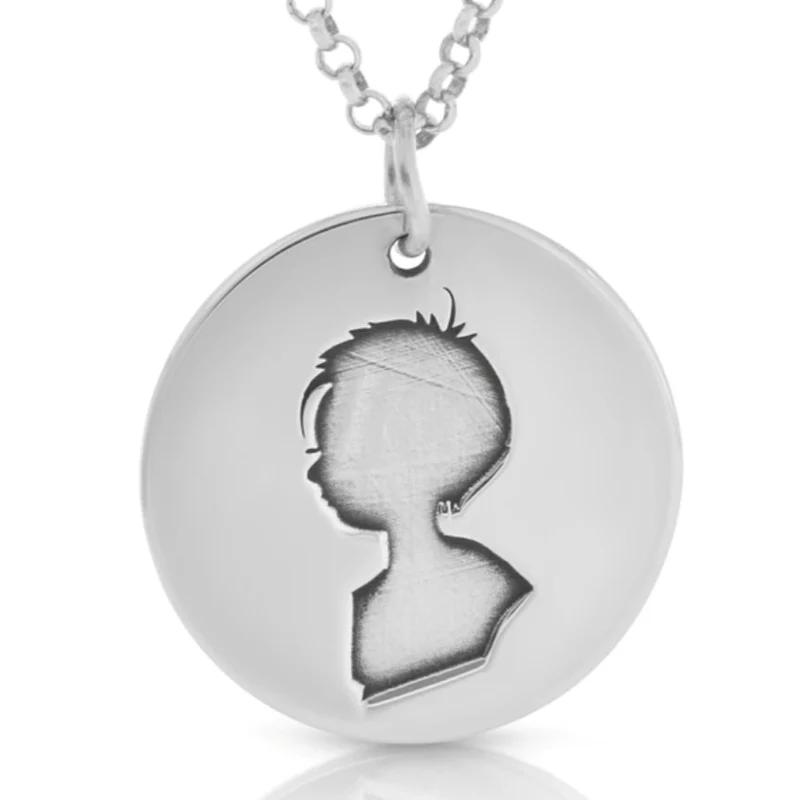 Kette mit Silhouette Gravur Motiv Zeichnung eigenes Design