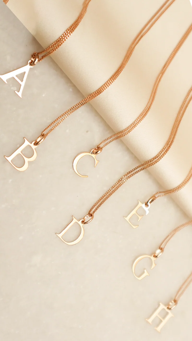 Alphabet Letter Ketting - Verguld - Ketting met Initialen
