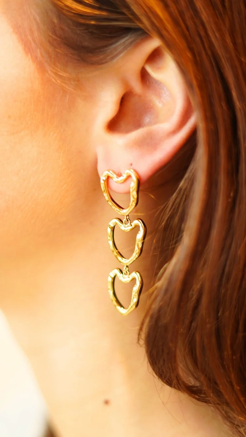 Triple Heart Oorbellen - Goudkleurig staal - Gepersonaliseerde Sieraden
