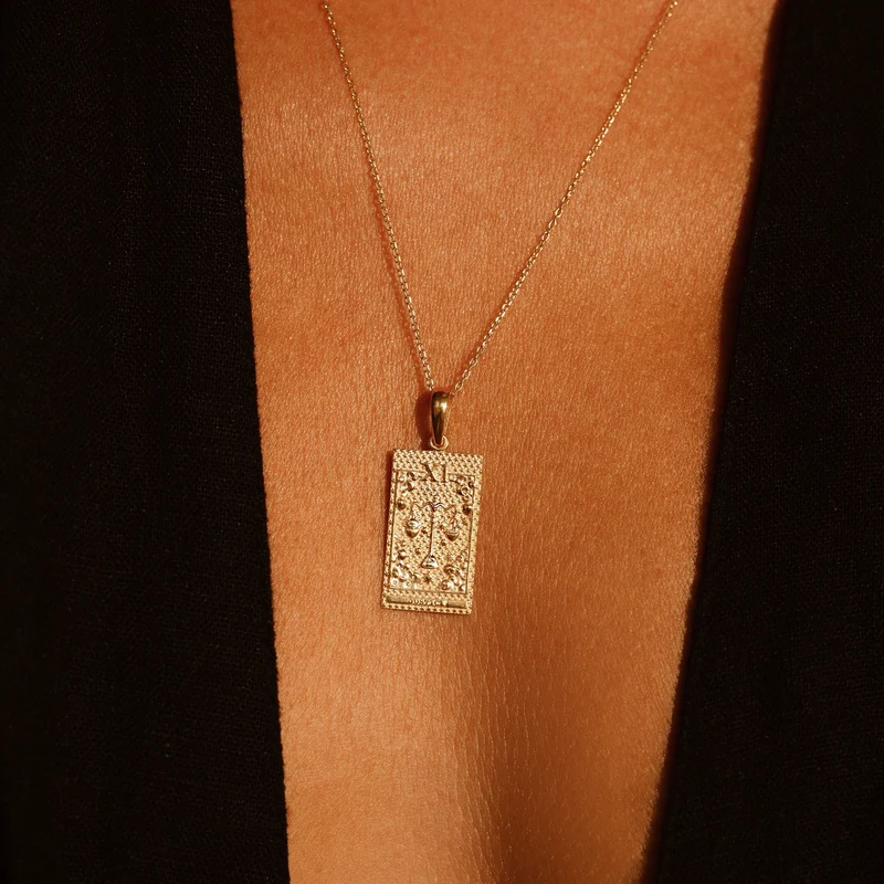 Justice Tarot Halskette