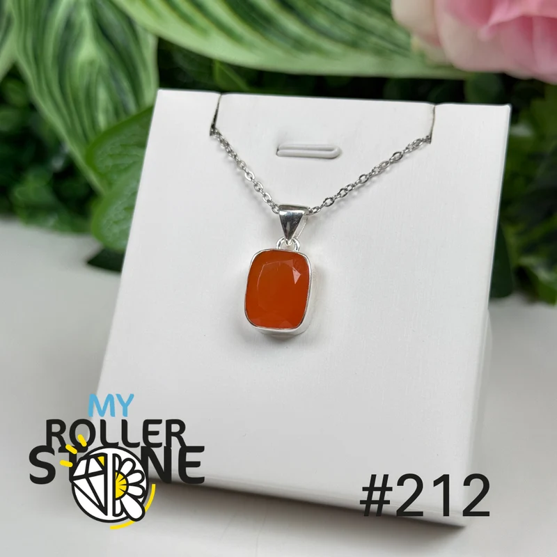 Silberanhänger mit facettiertem Karneol #P212